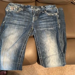 Miss Me Mid-rise Easy boot jeans